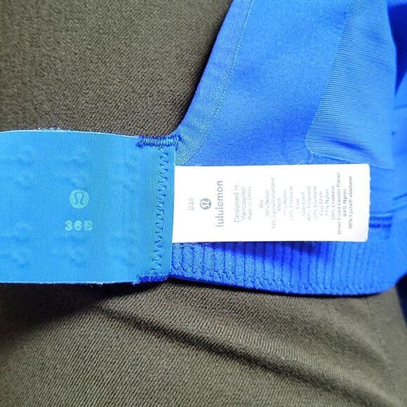Lululemon sport bra  - Picture 6 of 7